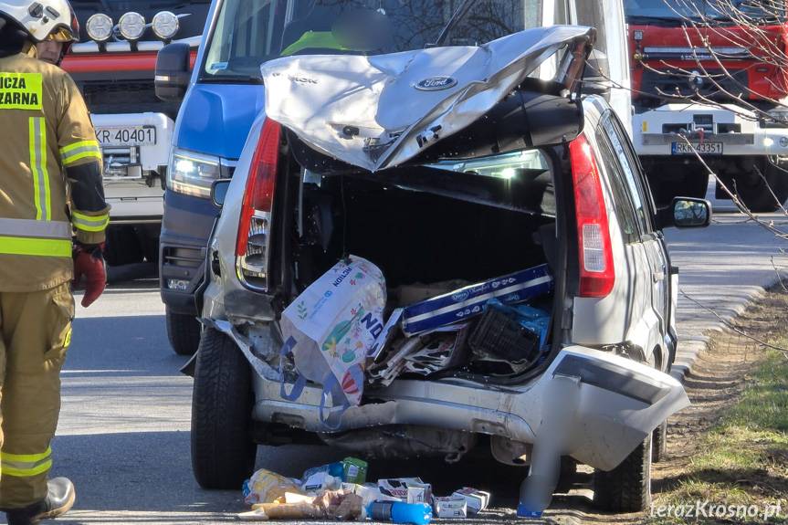 Kombornia. Zderzenie dwóch samochodów