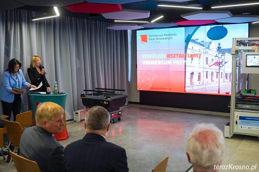 Firmy i instytucje wspierają PANS w Krośnie