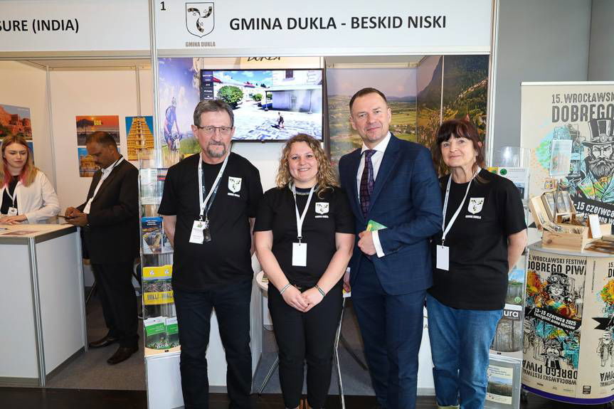 Gmina Dukla wśród 150 wystawców z 10 krajów na targach turystycznych we Wrocławiu