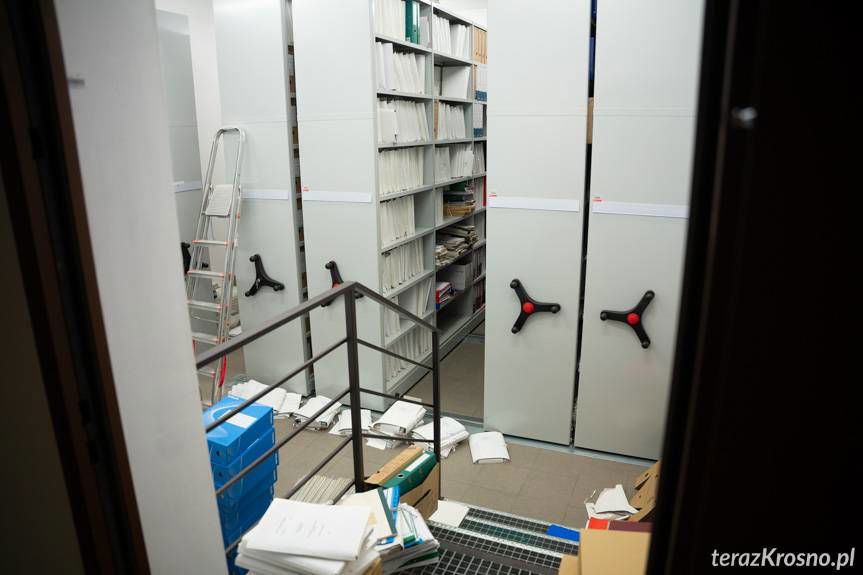 3 kilometry półek w nowym archiwum Starostwa Powiatowego w Krośnie