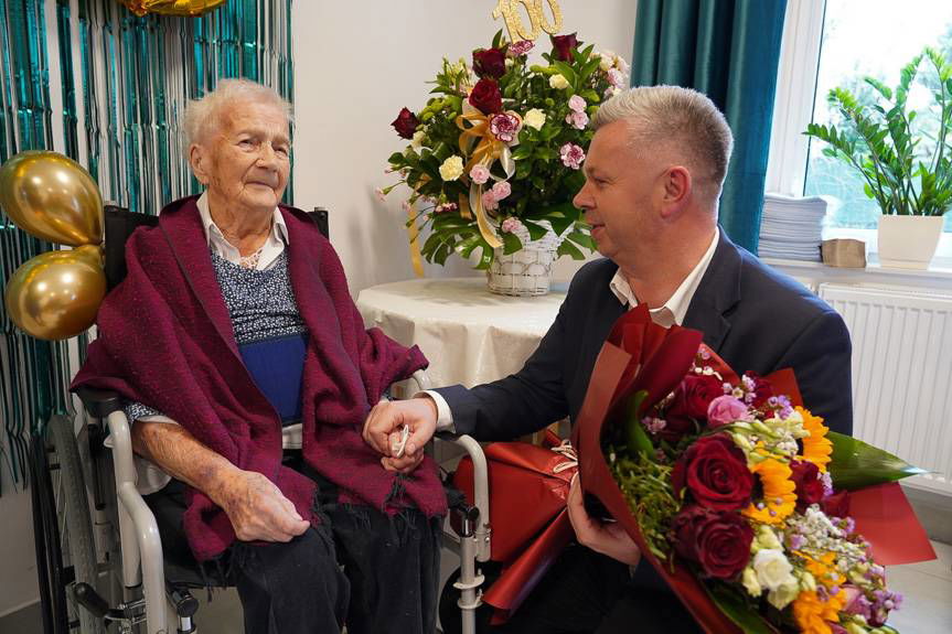 Wyjątkowe chwile w SDPS Jedlicze. Pani Maria skończyła 100 lat