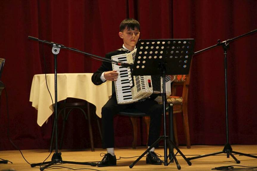 Uczniowie Ogniska Muzycznego powitali wiosnę koncertem pełnym emocji