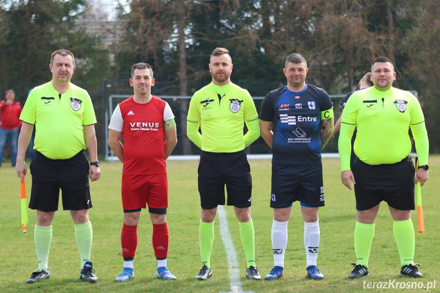 Ciężka przeprawa lidera z Klimkówki. Dublet Patryka Kilara [ZDJĘCIA]