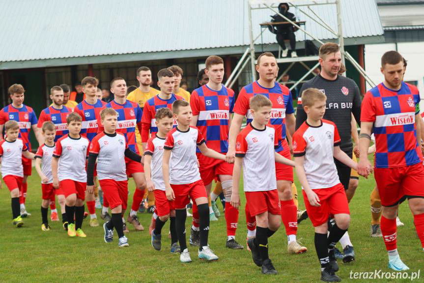 Efektowne zwycięstwo Iwonki Iwonicz w derbach gminy Iwonicz-Zdrój [ZDJĘCIA]