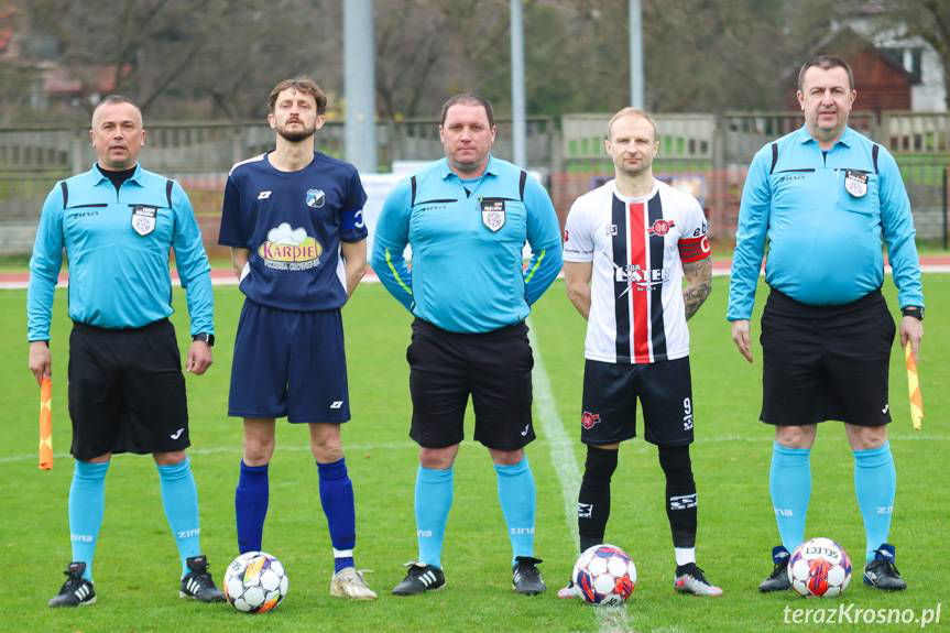 Wysoka wygrana Startu Rymanów z Głowienką. Klasyczny hat trick Rafała Nikodego