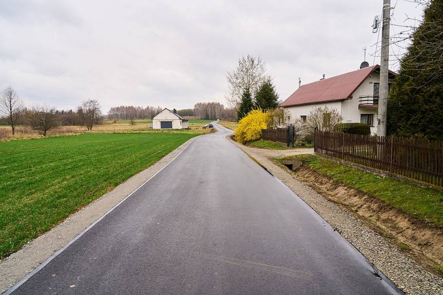 Kolejne odcinki dróg w gminie Jedlicze wyremontowane