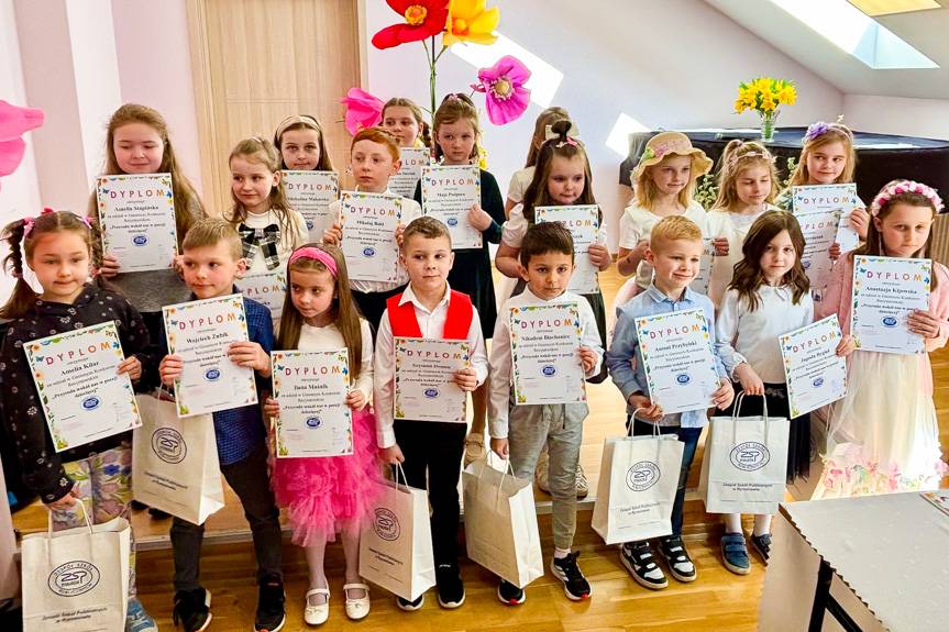 Wielkie emocje i piękne wiersze. Konkurs recytatorski w gminie Rymanów