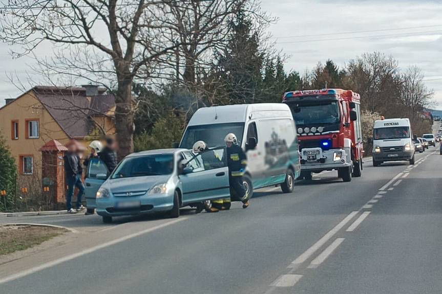 Zderzenie w Miejscu Piastowym na DK28