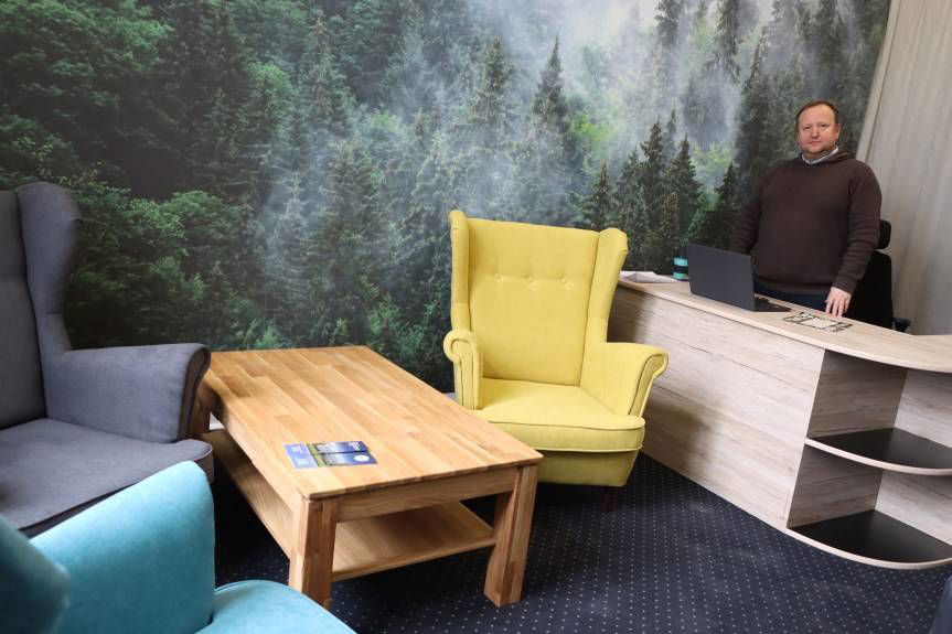 Nowoczesne pracownie i sprzęt w Liceum Ogólnokształcącym w Jedliczu