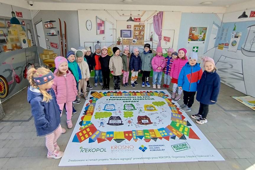 Edukacyjna ścieżka w PSZOK Krosno znów tętni życiem