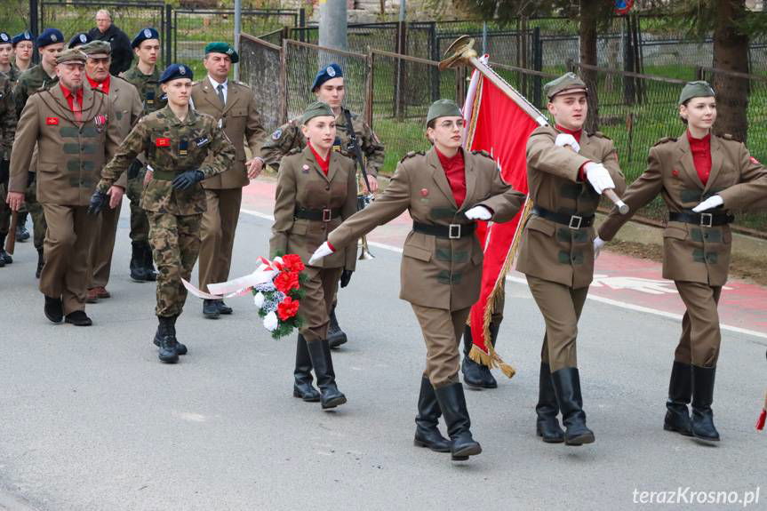 Rymanów pamięta o ofiarach Zbrodni Katyńskiej i Tragedii Smoleńskiej [ZDJĘCIA]