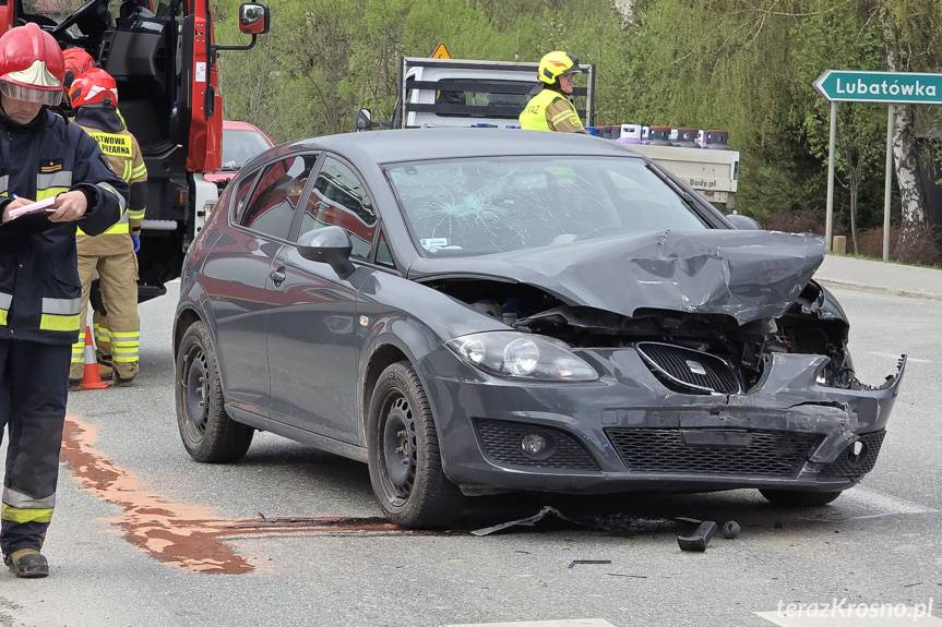 Równe. Zderzenie dwóch samochodów