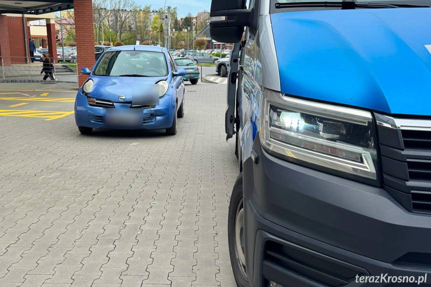 Zderzenie nissana i skody