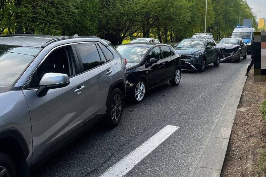 Zderzenie 4 pojazdów w Rzeszowie