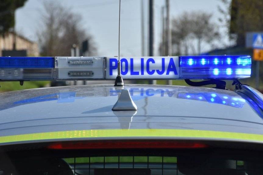 Policyjna eskorta rannej 2-latki do szpitala