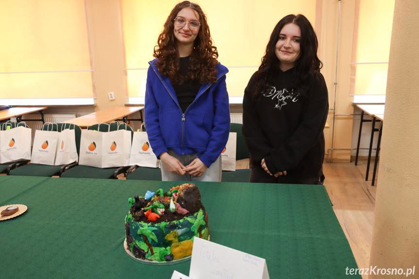 Geologia na słodko, czyli Geo-ciacho w Naftówce [ZDJĘCIA]