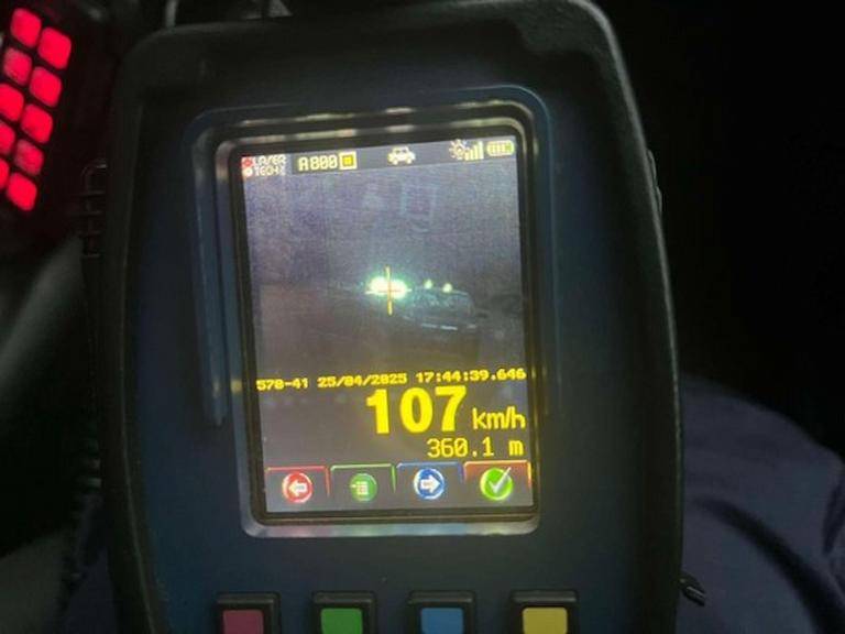 Kierowca volvo stracił prawo jazdy za prędkość