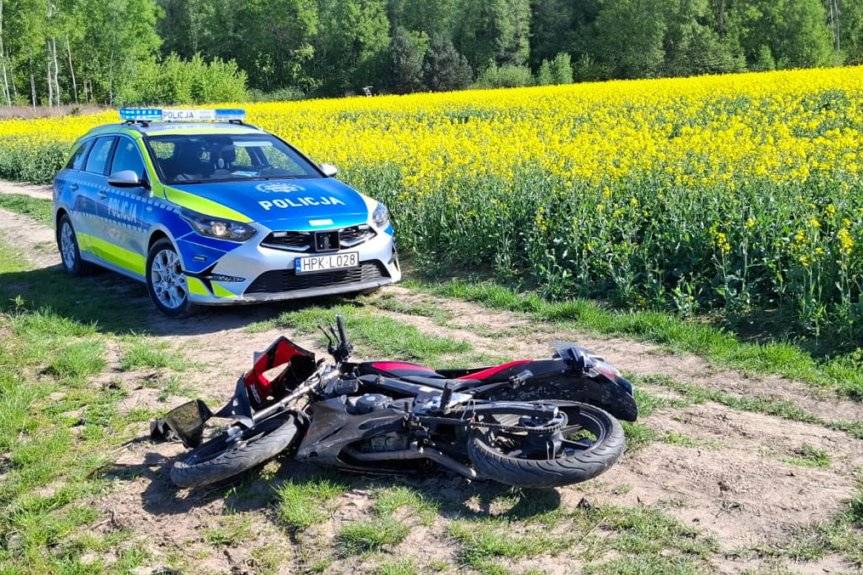 Uciekał przed policjantami na motorowerze