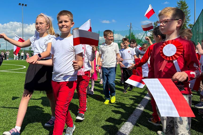 Biało-czerwono w Szkole Podstawowej w Rymanowie [FILM]