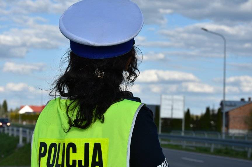 57-latek kierował bez uprawnień