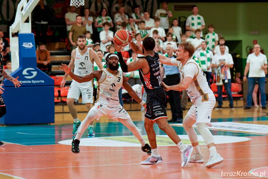 Miasto Szkła Krosno ambitnie, lecz przegrywa pierwszy finał 1. ligi