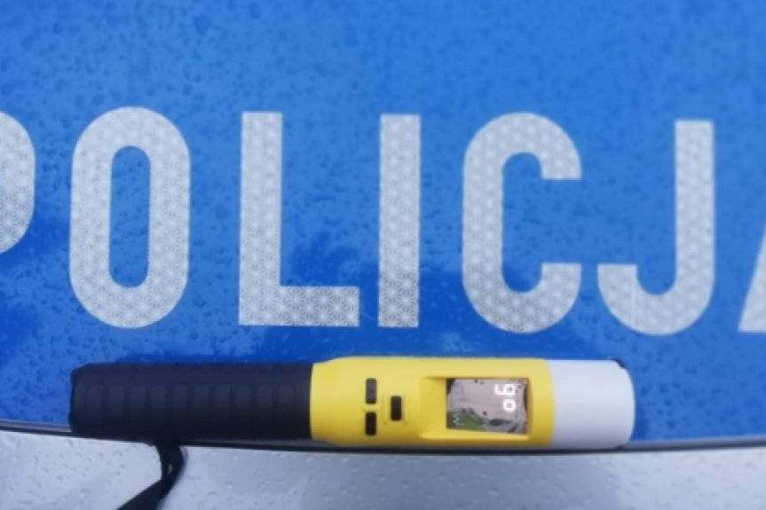 Uderzył w bariery ochronne, był pijany