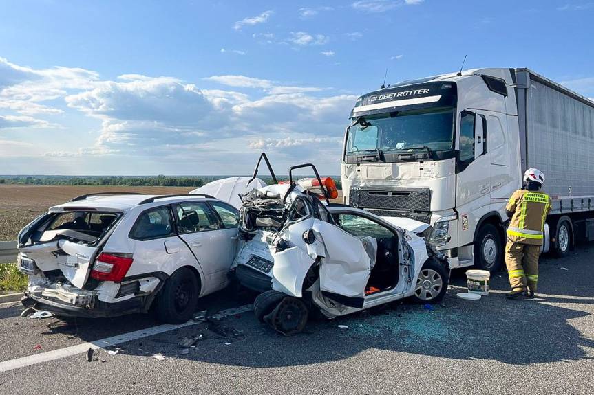 Dramatyczne popołudnie na A4 i S19