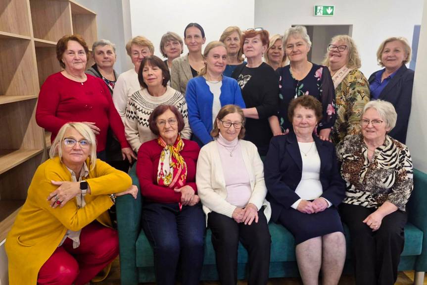 Literatura, która łączy. Jubileusz 10-lecia Klubu Przyjaciół Książki