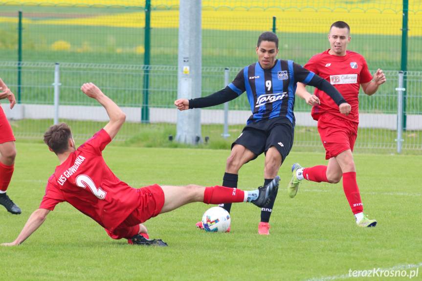 Pewne trzy punkty Nafty Splast Jedlicze w pojedynku z Głowienką [ZDJĘCIA]