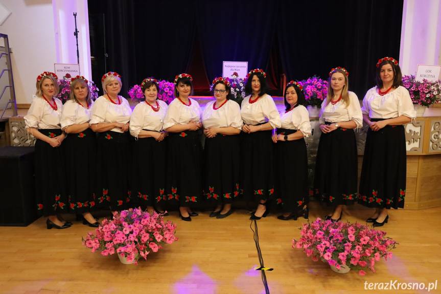 Koncert z okazji Dnia Matki w Korczynie. Akcja pomocy dla Marceliny i Izy [ZDJĘCIA]