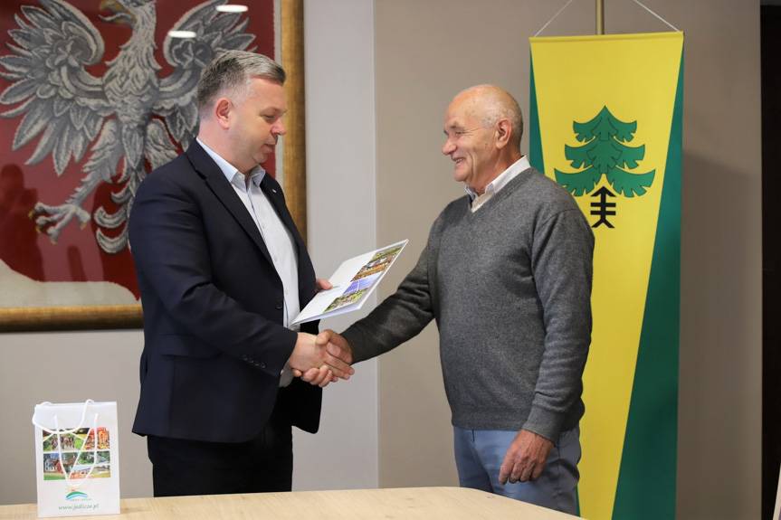 Odznaczenia, które mówią więcej niż słowa. Bohater z Jedlicza upamiętniony