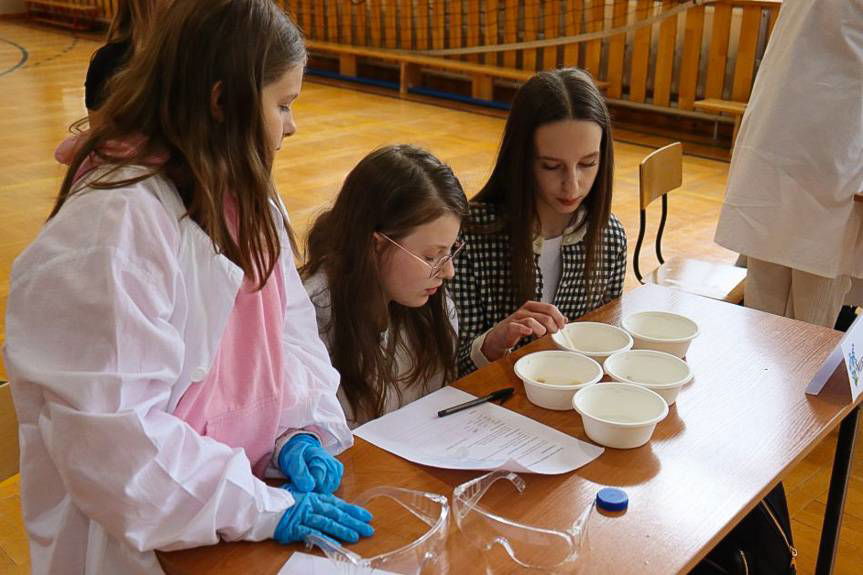 Uczniowie pokazali, że wiedzą, jak dbać o środowisko