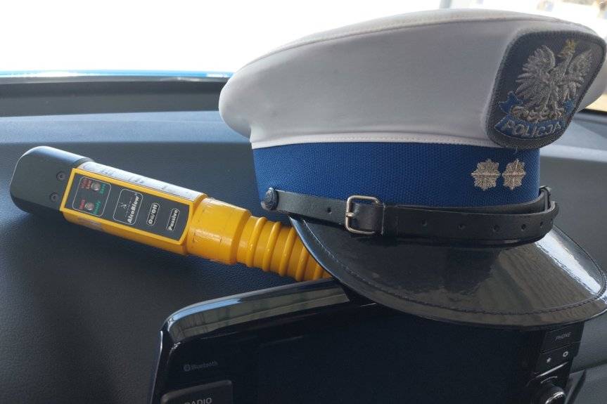Nietrzeźwi kierowcy zatrzymani przez policjantów