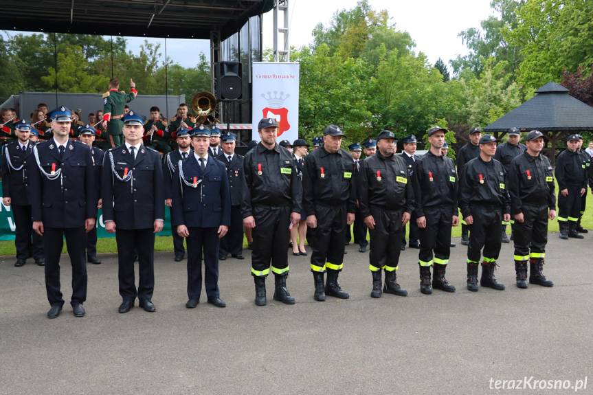 Pod opieką św. Floriana. Gminny Dzień Strażaka w Sieniawie [ZDJĘCIA]