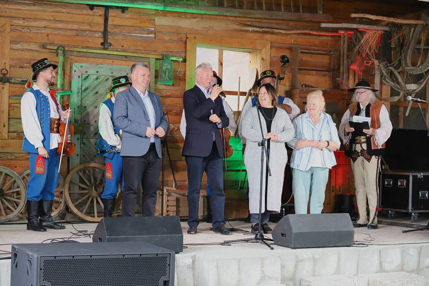 Święto folkloru w Jedliczu