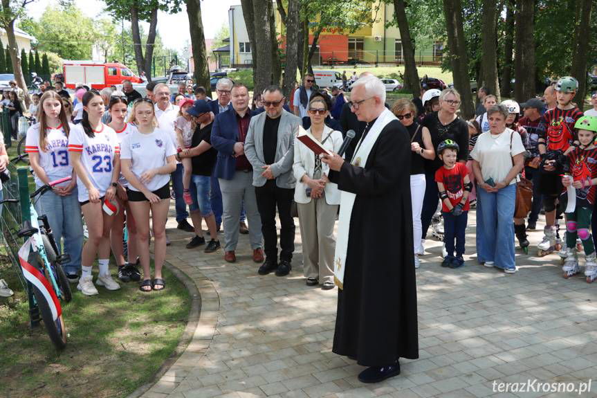 Korczyna. Pumptrack i boisko do siatkówki plażowej już otwarte