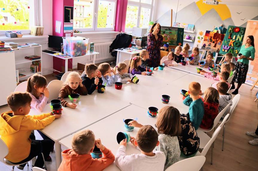 Spacer przez cztery pory roku z "Roślinkową książką"