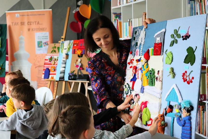 Spacer przez cztery pory roku z "Roślinkową książką"