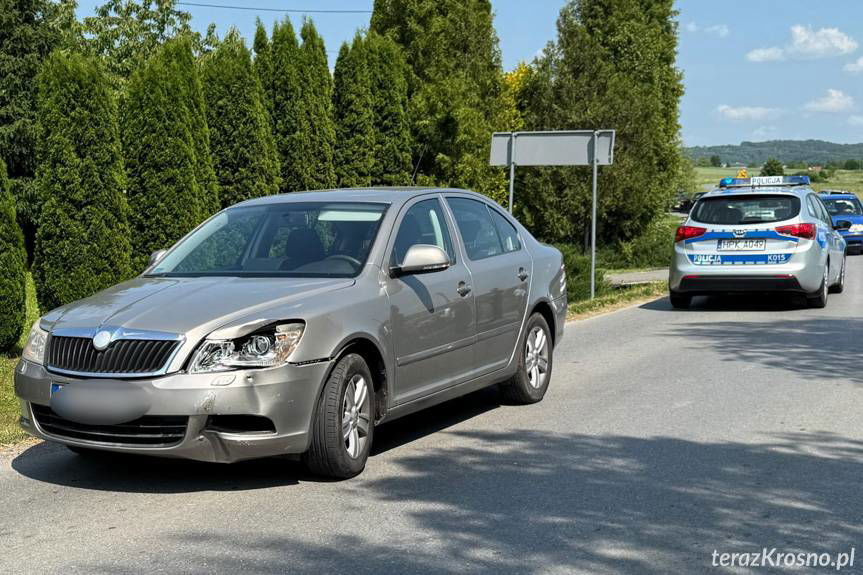 Zderzenie samochodu z motocyklem na DK19