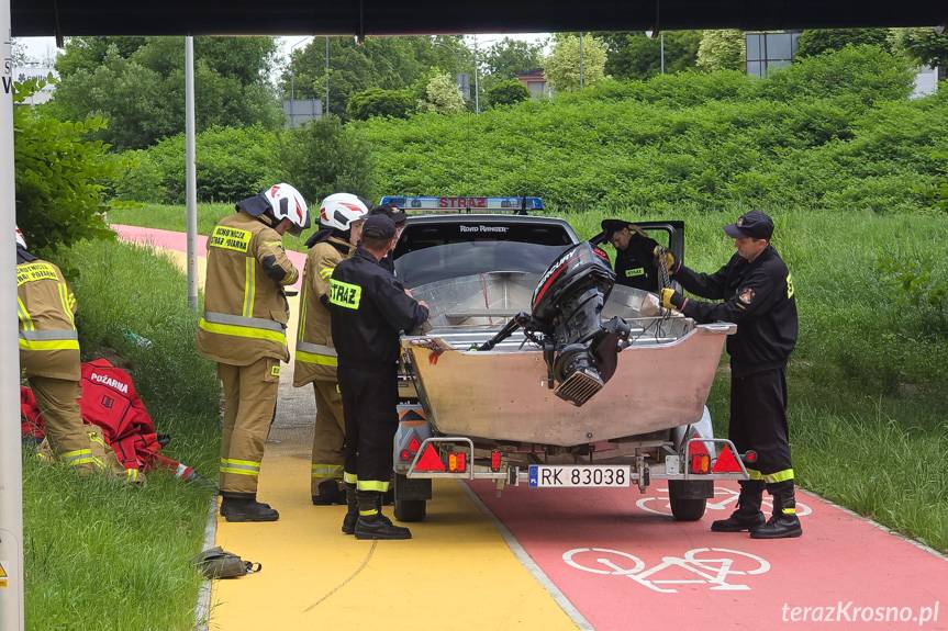 Trwają poszukiwania mężczyzny, który prawdopodobnie wpadł do rzeki
