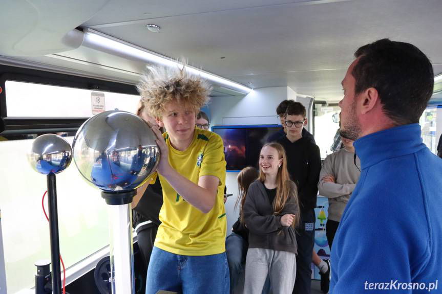 Naukobus Fundacji PGNiG Grupa Orlen zawitał do Wrocanki [ZDJĘCIA]