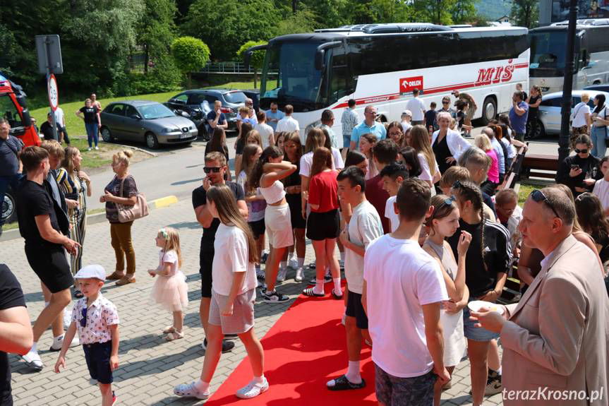 Królewskie powitanie mistrzyń i mistrzów z Rymanowa i Beska [ZDJĘCIA]