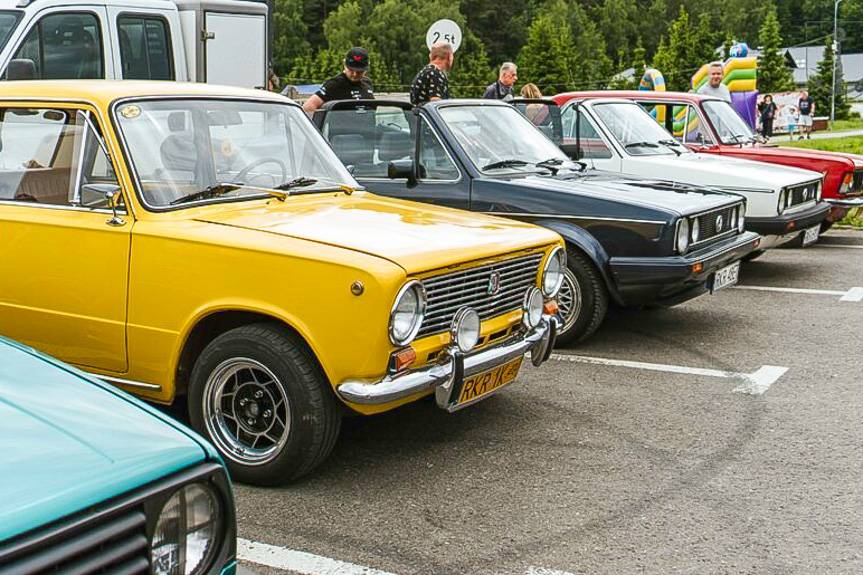 Zlot Pojazdów Zabytkowych w Czarnorzekach