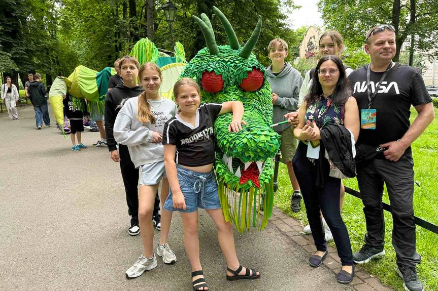 Kolorowy smok z Gminy Jedlicze w sercu Krakowa