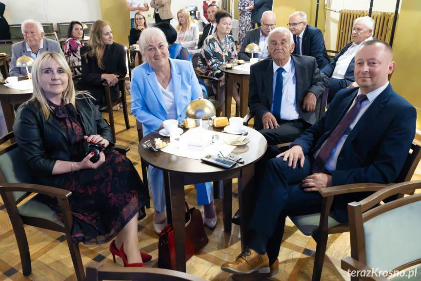 Ludzie kultury z powiatu krośnieńskiego uhonorowani przez starostę [ZDJĘCIA]