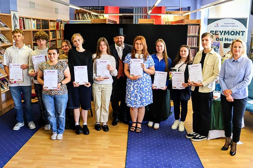 Uczniowie zmierzyli się z twórczością Reymonta