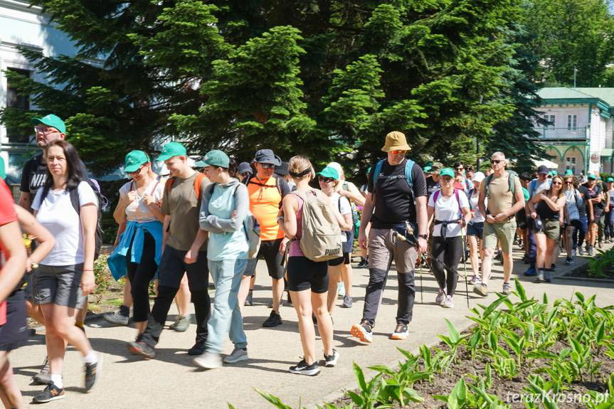 Rajd z dzwoneczkami wyruszył z Iwonicza-Zdroju