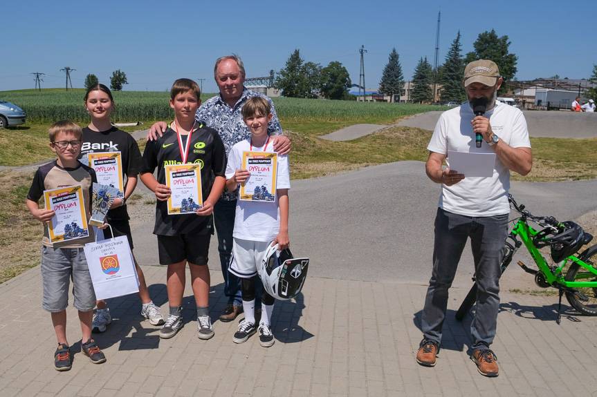 Rowerowe emocje na Pumptracku. VI Zawody w Miejscu Piastowym