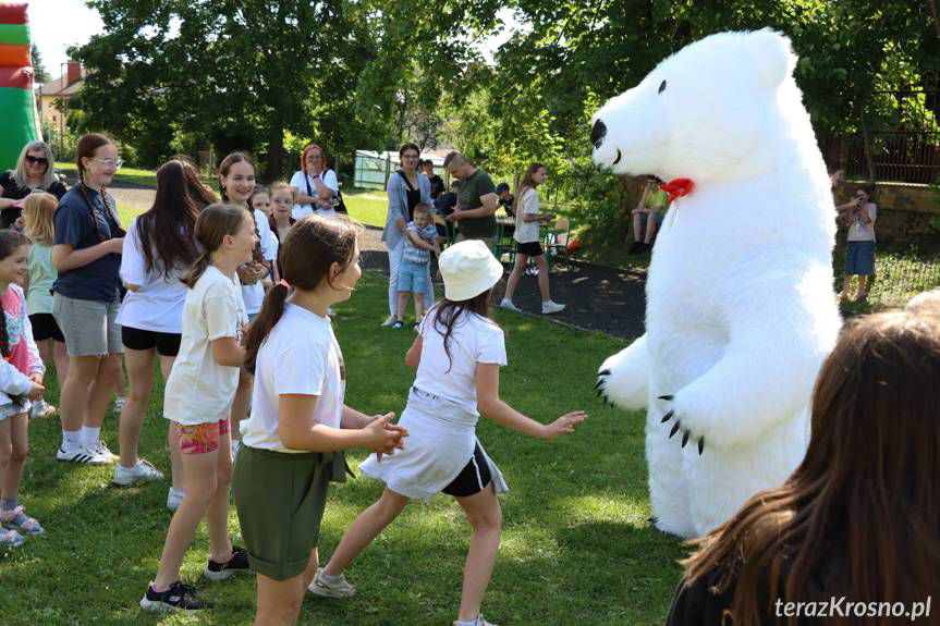 Festyn rodzinny w SP nr 6 w Krośnie [ZDJĘCIA]
