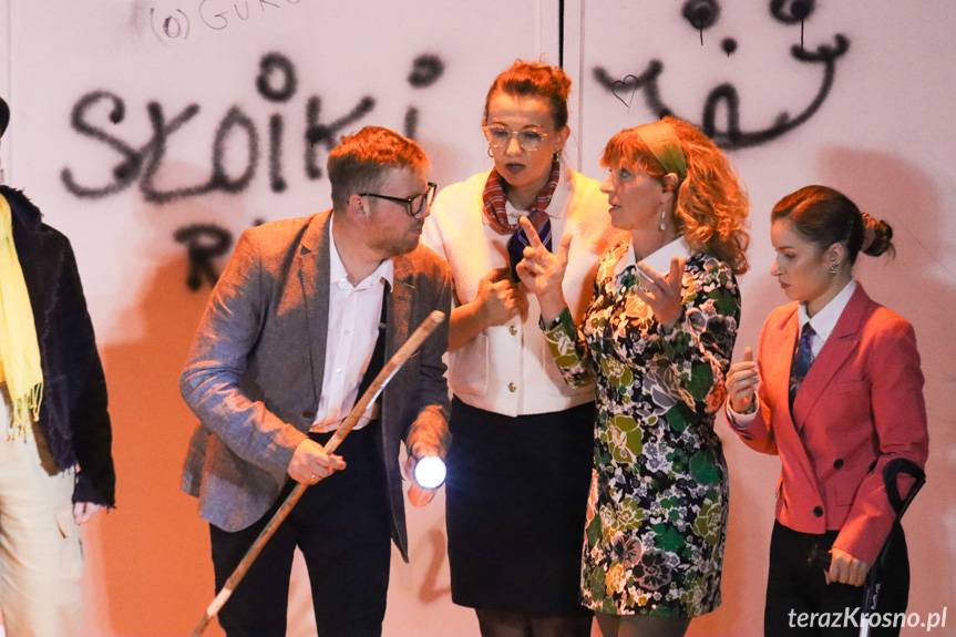 Premiera spektaklu "Duchy w Przetwórni" [ZDJĘCIA]